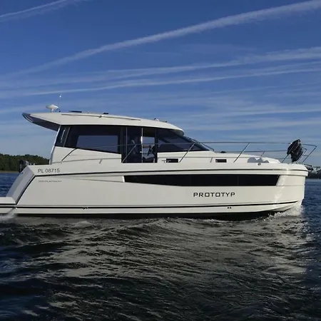 Botel Platinum 989 Giżycko